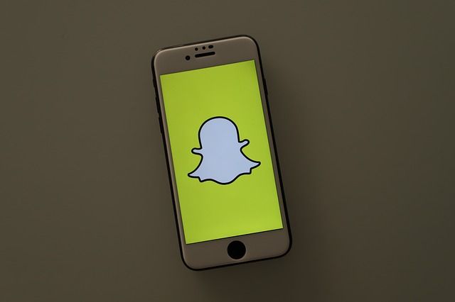 Best Snapchat Clients for Android and iPhone
